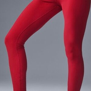 ALO yoga Alosoft High-Waist 7/8 Highlight Legging.